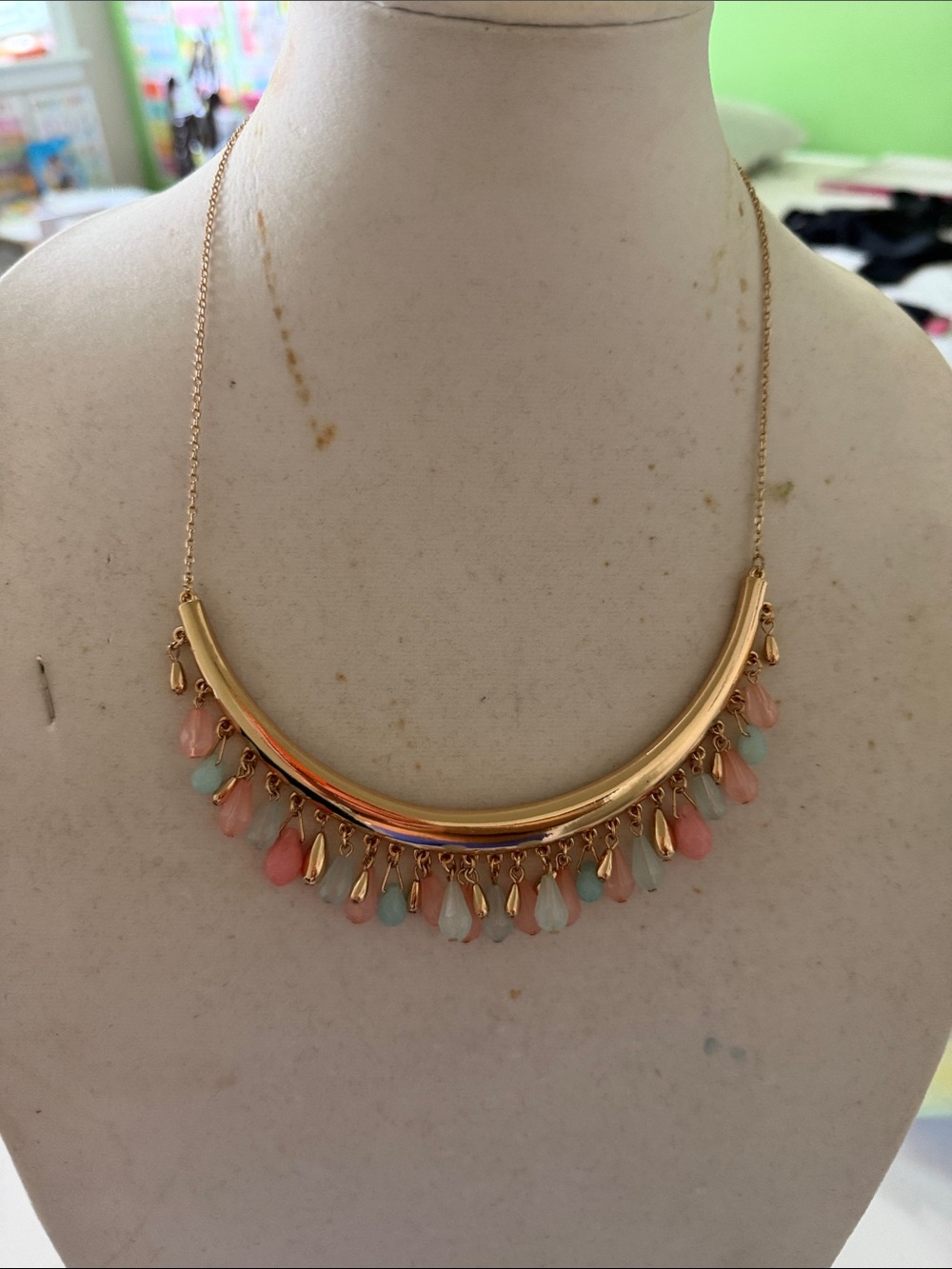 Gold-tone Bib Necklace with Pink and Mint Teardrop Beads